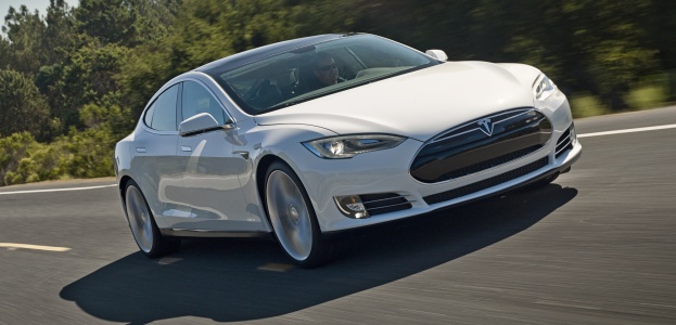 Tesla Model S P90D установила новый рекорд на четверть мили