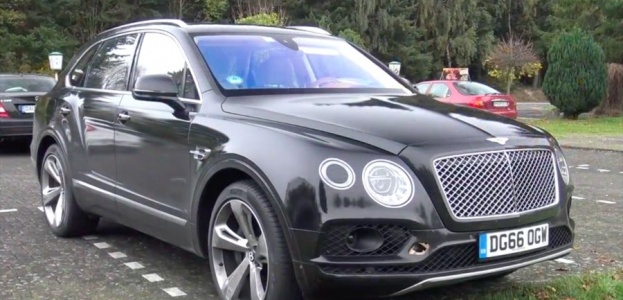 Плагин-гибридный Bentley Bentayga тестируют на Нюрбургринге