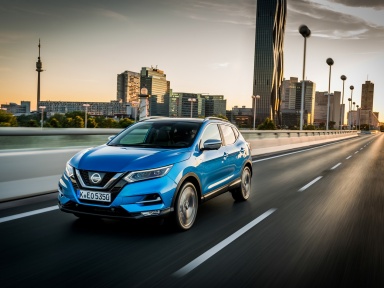 Nissan опубликовал фото рестайлинга Qashqai