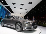 Чем удивила новая Audi A8 на автошоу во Франкфурте