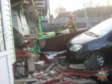 Вчера в Могилеве сильнейший пожар уничтожил два автобуса "Ивеко" и 4 автомобиля (видео)
