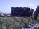 В Климовичах опрокинулся грузовой "МАЗ" пескоразбрасыватель (фото)