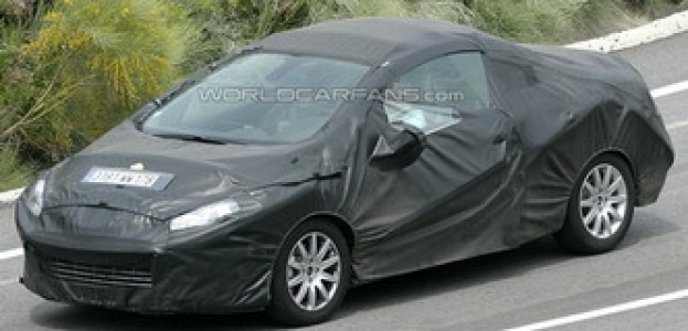 Peugeot 308 CC: шпионские кадры