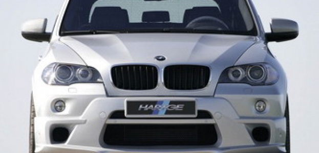 BMW X5 выезжает на охоту