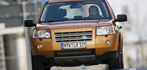 Land Rover будет заводиться без ключа