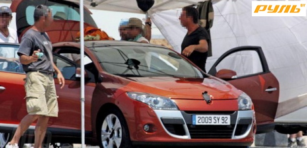 Новый Renault M?gane не удалось утаить от папарацци