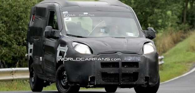Новый Fiat Doblo: первые шпионские снимки
