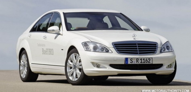 Mercedes удивил автолюбителей гибридом
