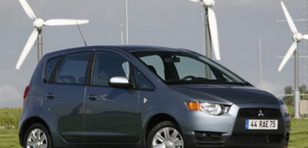 Mitsubishi: Colt новый, цена – старая