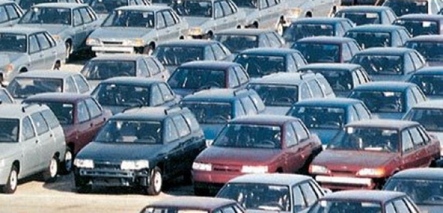Пошлины на ввоз в РФ легковых автомобилей физлицами повышены до 54%