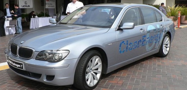 BMW Hydrogen 7 – официальный автомобиль конференции ООН об изменении климата