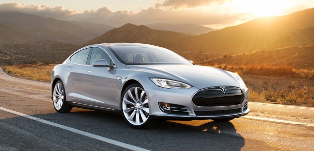 Tesla выпустит версию кабриолет для своих седанов