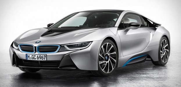 BMW 7 серии и BMW i8 стали «автомобилями года»