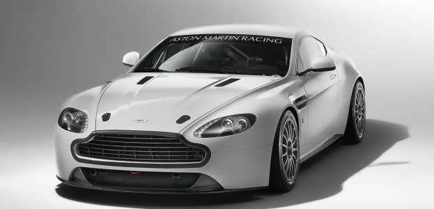 Aston Martin обновил гоночный Vantage