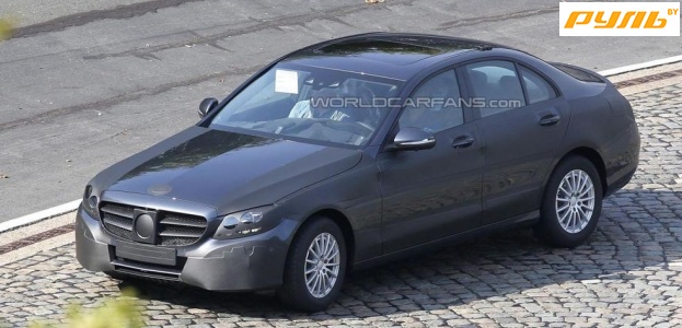 Mercedes-Benz C-Class 2014 г. засветился на испытаниях с минимум камуфляжа