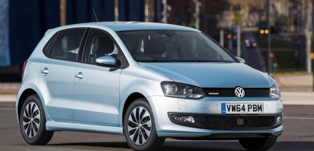 Volkswagen Polo BlueMotion по цене от 22 940 долларов США