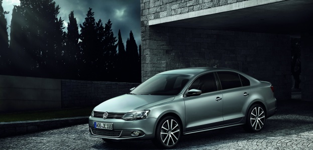 Компания Volkswagen представила европейскую версию новой "Джетты"