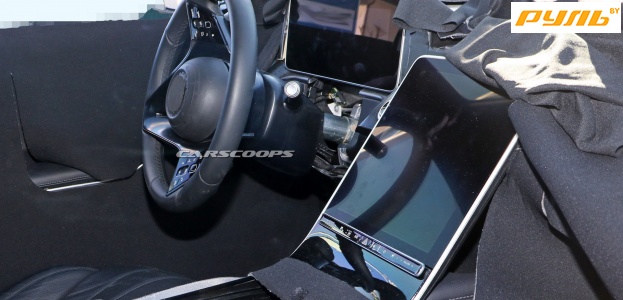 Mercedes-Benz S-Class нового поколения получил огромный дисплей