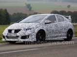 Honda Civic Type R в затворах «шпионских фотокамер»
