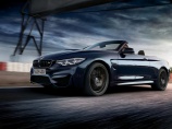 Компания BMW сделала «30-летний» кабриолет M4