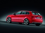 Audi RS3 - 340 "лошадок" и Порше отдыхает