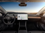 Tesla выпустила первые Model 3