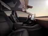 Tesla выпустила первые Model 3